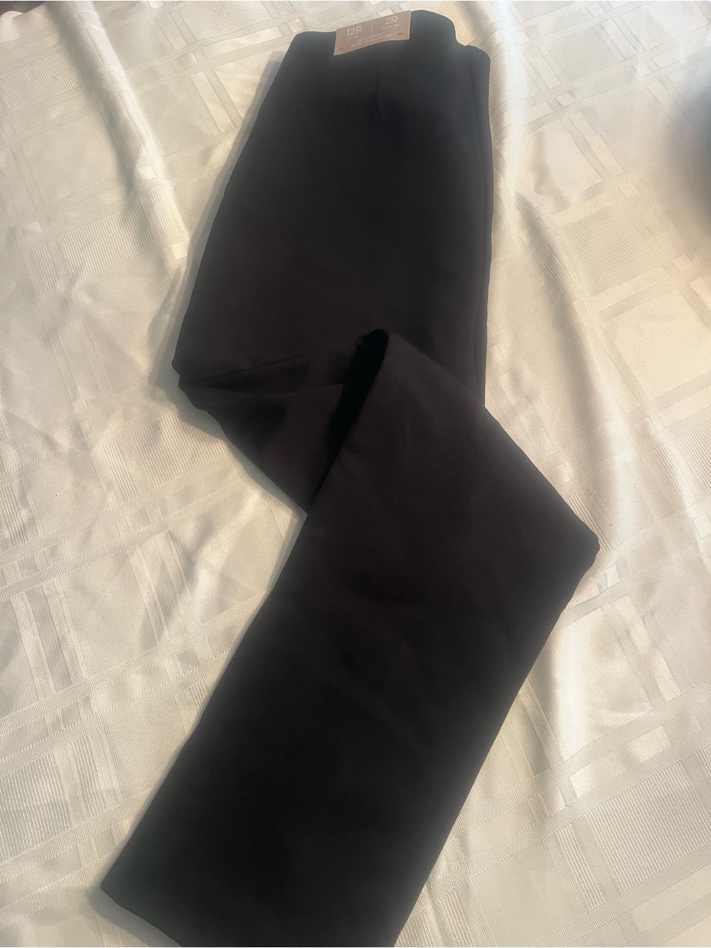 Chicos so slimming Juliet pants size 12 regular- new with tags